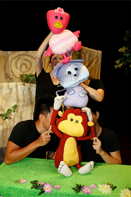 Animal Puppets stacked on top of each other in Paper Monkey Theatre School Show Tree Neighbours